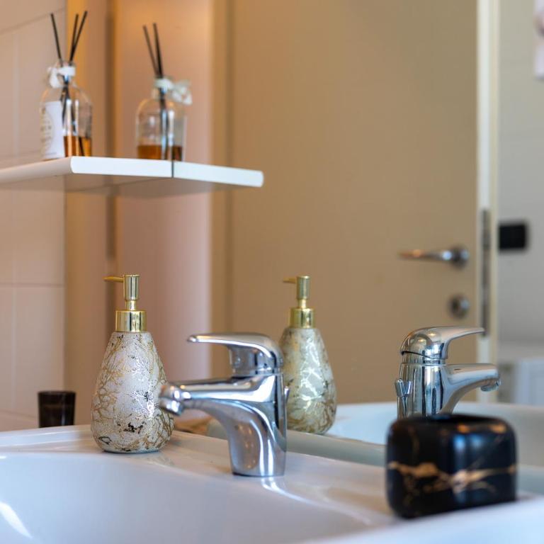 Private terrace & 2 bedrooms near Bosco Verticale - Appartamento con 2 Camere da Letto e Terrazza - 28