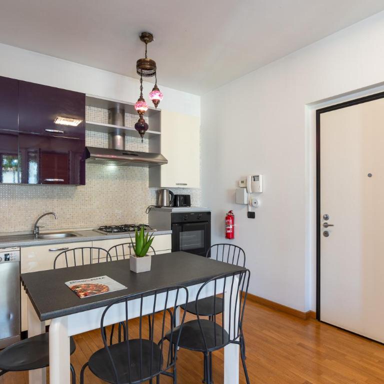 Private terrace & 2 bedrooms near Bosco Verticale - Appartamento con 2 Camere da Letto e Terrazza - 4