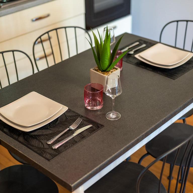 Private terrace & 2 bedrooms near Bosco Verticale - Appartamento con 2 Camere da Letto e Terrazza - 9