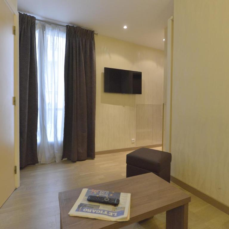 Hôtel Renoir Montparnasse - Chambre Double avec Lit d'Appoint (3 Adultes) - 3