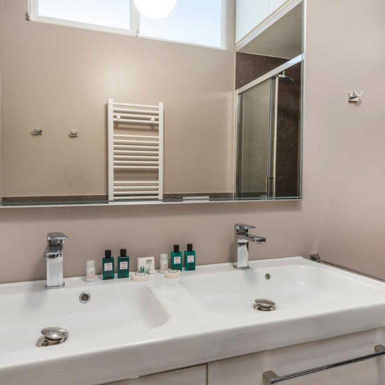 Duomo Apartments B Home - Panoramic Two Bedrooms Apt - Appartamento con 2 Camere da Letto - 9