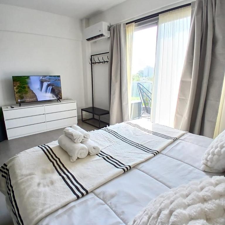 Confort y vistas únicas, a 15min del aeropuerto de Ezeiza - Apartamento Deluxe - 4