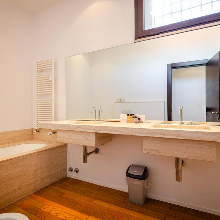 Oberdan Terrace - Two-Bedroom Apartment - 23