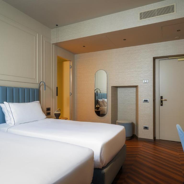 WorldHotel Casati 18 - Camera Deluxe Doppia con Letti Singoli - 11