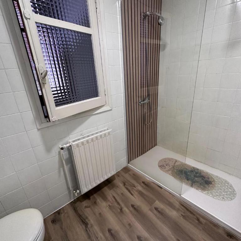 Piso muy amplio en el centro de Toledo de 4 habitaciones - Apartamento - 6