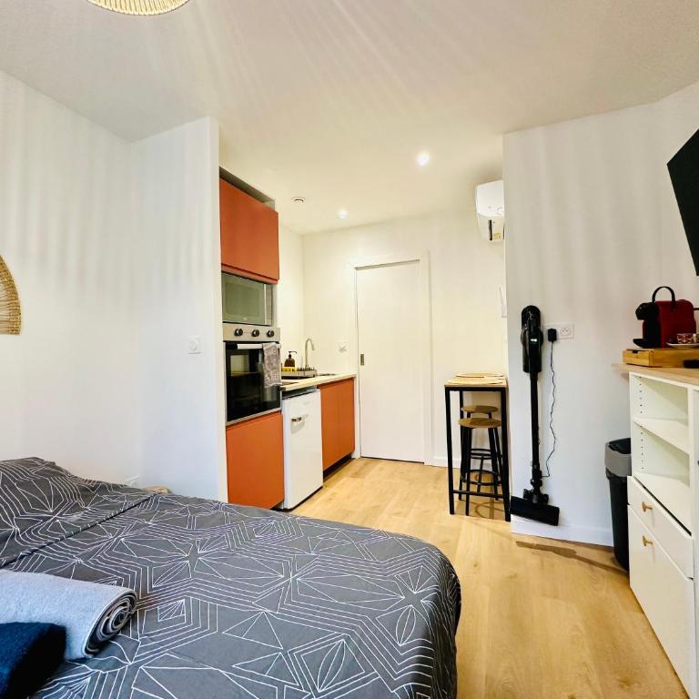 Studio confort centre-ville Clim Wifi Netflix - Appartamento con 1 Camera da Letto - 1
