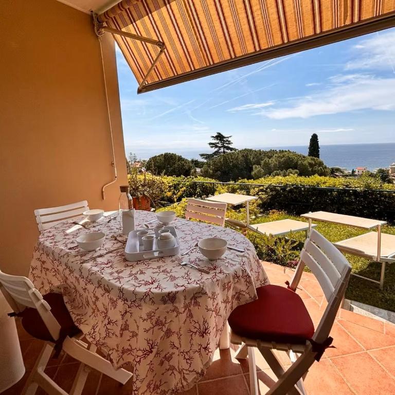 Bilocale vista mare con giardino privato e piscina - One-Bedroom Apartment - 8
