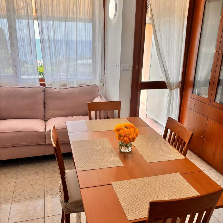 Bilocale vista mare con giardino privato e piscina - One-Bedroom Apartment - 13