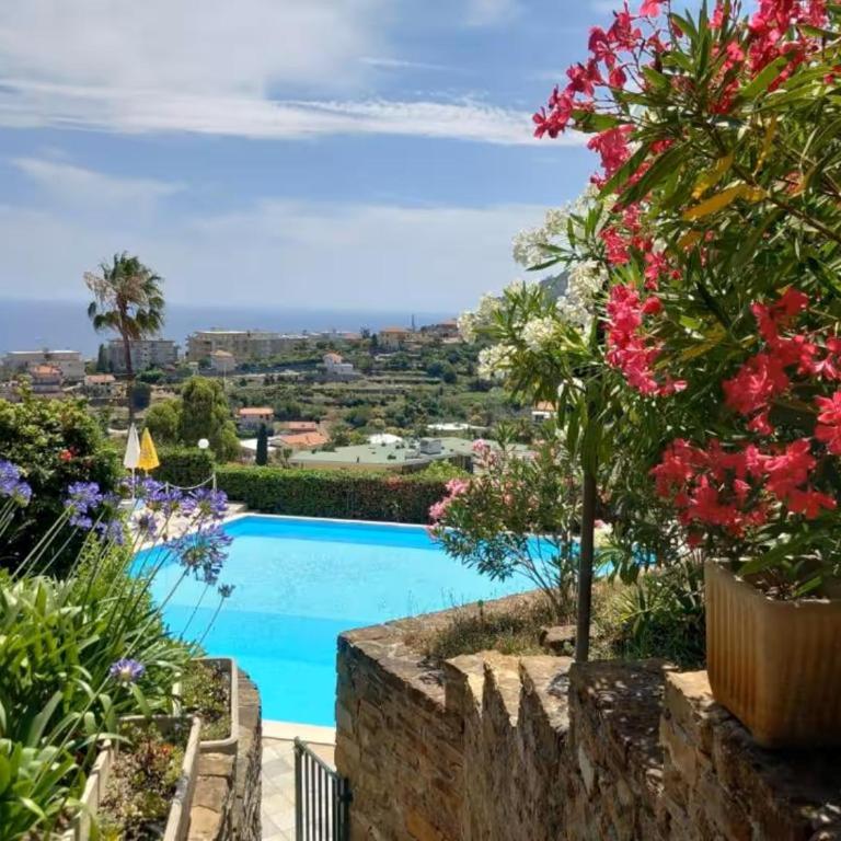 Bilocale vista mare con giardino privato e piscina - One-Bedroom Apartment - 22