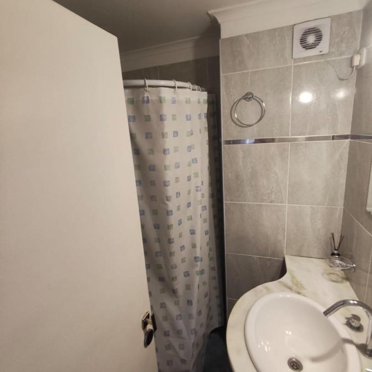 Alquiler por dia centrico con cochera sin costo adicional - Apartamento de 1 dormitorio - 5
