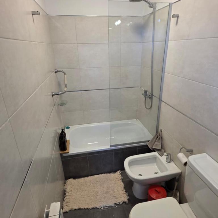 Departamento -Torre Duomo 2- para 4 personas , a 50mts de la Terminal de Ómnibus de lado del Barrio Nueva Cordoba, By Apartcba - Apartamento de 2 dormitorios - 12