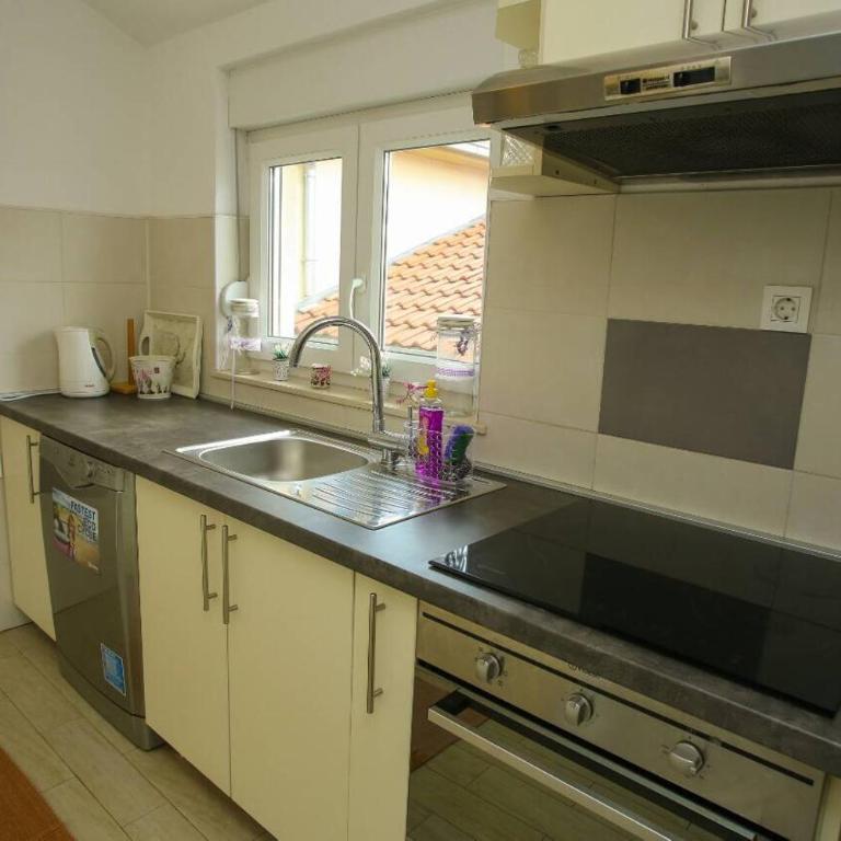 Bulevar Residence - Two-Bedroom Apartment - 4
