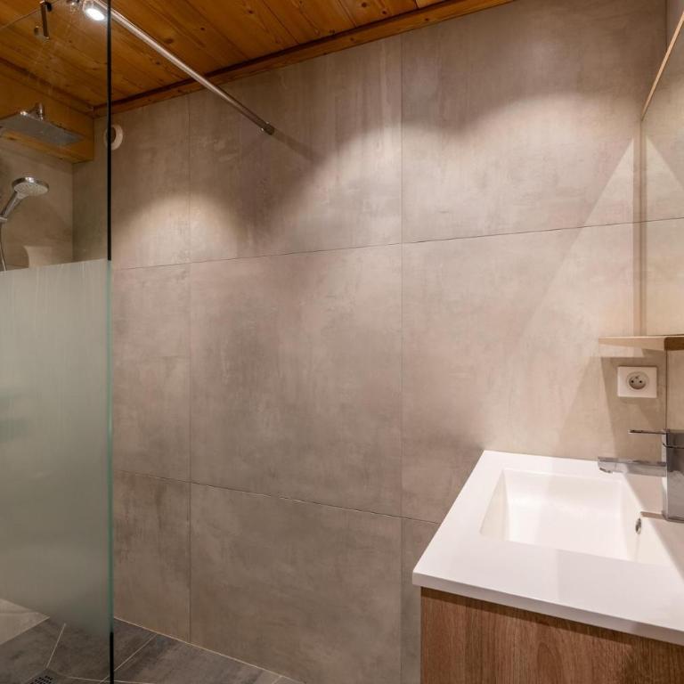 Tavaillons 1 - Comfort Apartment - 8