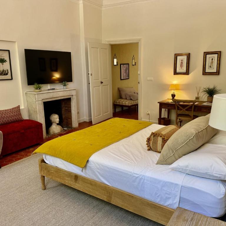Château Saint Perret - Chambre Lit King-Size - 12