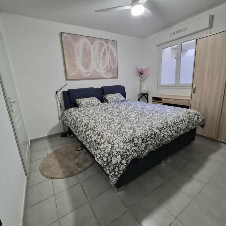 Confortable appartement rez de jardin- terrasse - parking - Apartamento de 1 dormitorio - 37