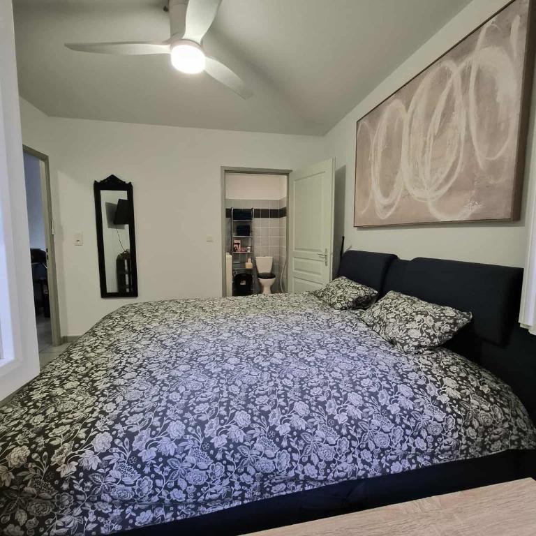 Confortable appartement rez de jardin- terrasse - parking - Apartamento de 1 dormitorio - 47