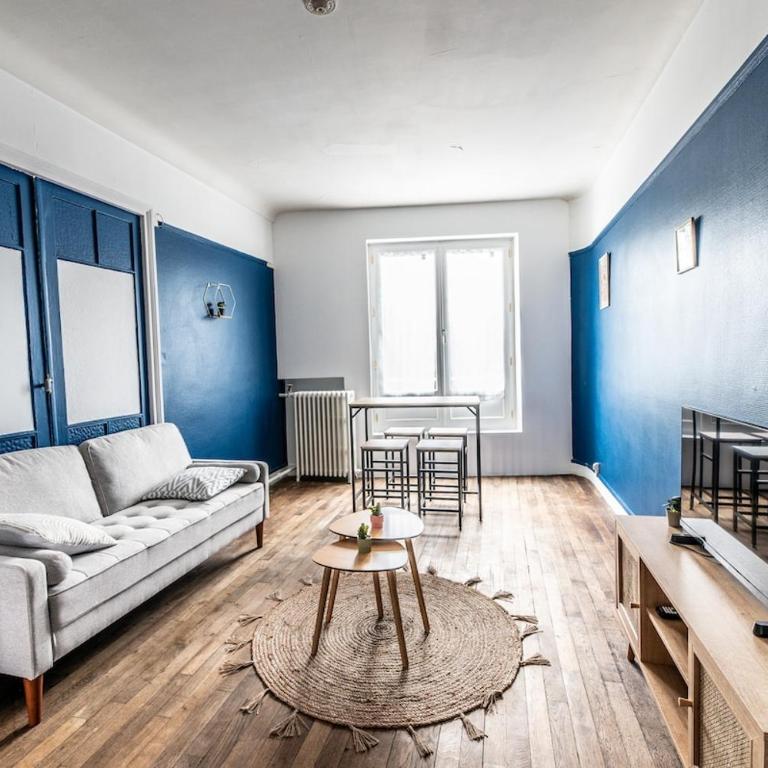 Marine comfort T3 cozy city center WiFi & Netflix - Two-Bedroom Apartment - 18