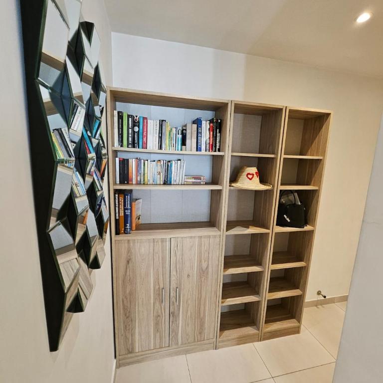 Appartement 2 pièces, emplacement de rêve Martinez - Apartment mit 2 Schlafzimmern - 16