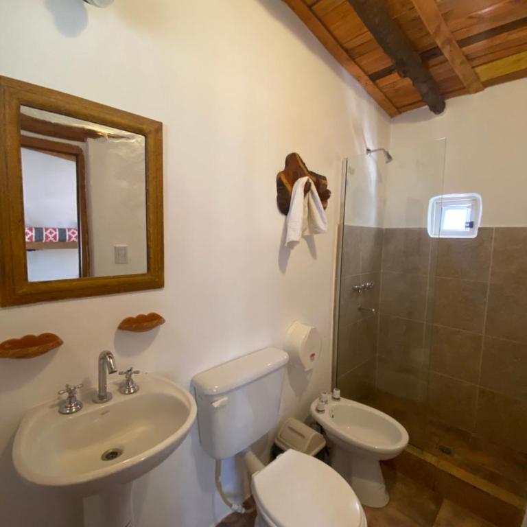 Hostal Tierra Andina Cafayate - Habitación Doble con baño privado - 2 camas - 3