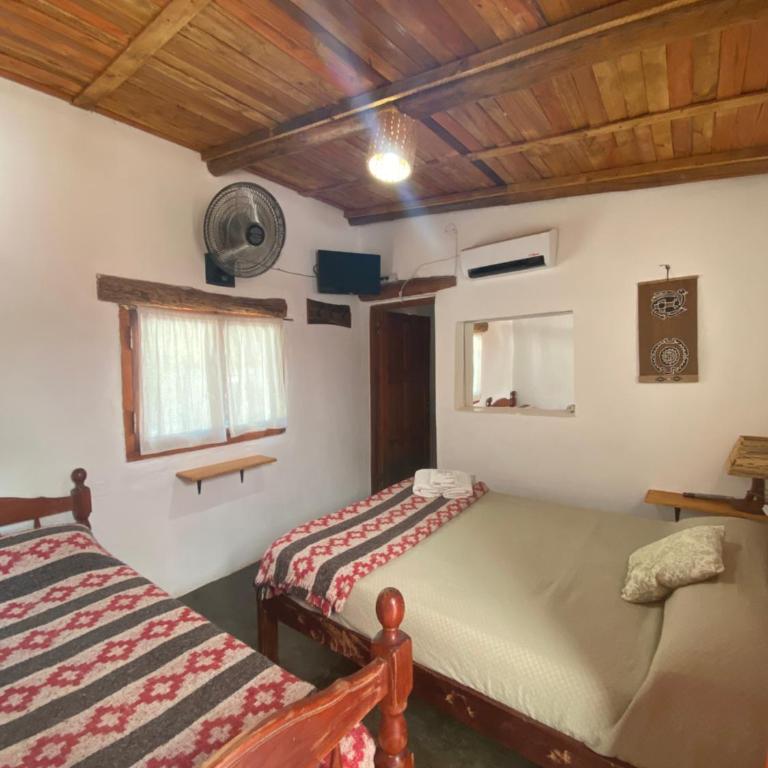 Hostal Tierra Andina Cafayate - Habitación Doble con baño privado - 2 camas - 2
