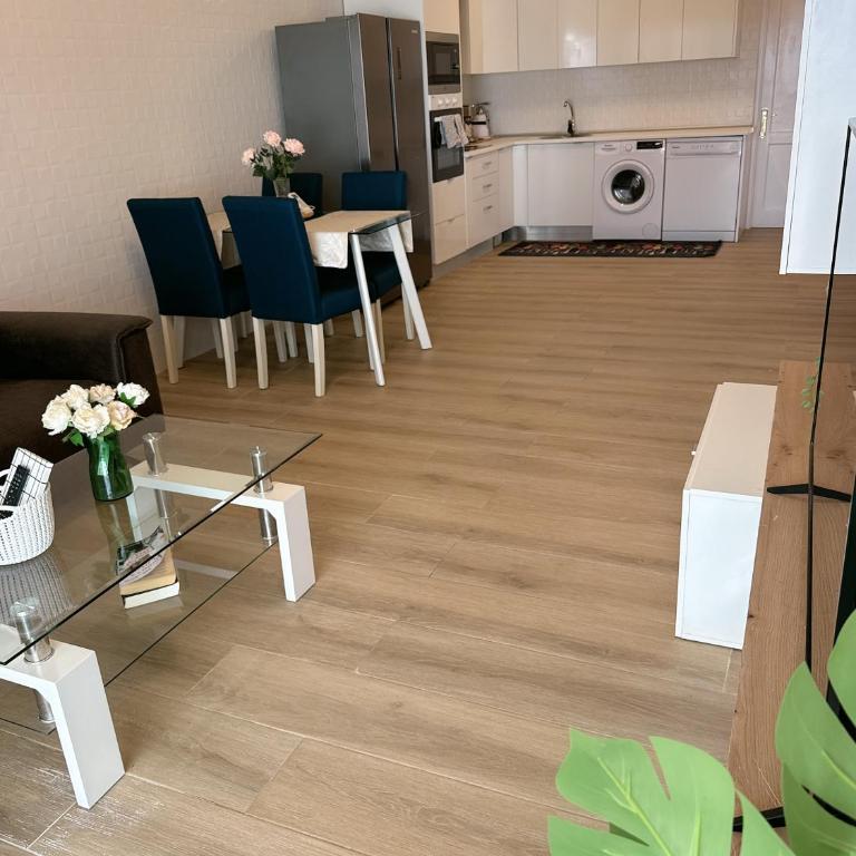 Villa Dani Lanzarote - Three-Bedroom Apartment - 13