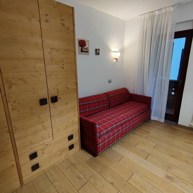 Dolomiti Hotel Cozzio - Camera Familiare (2 Adulti + 2 Bambini) - 3