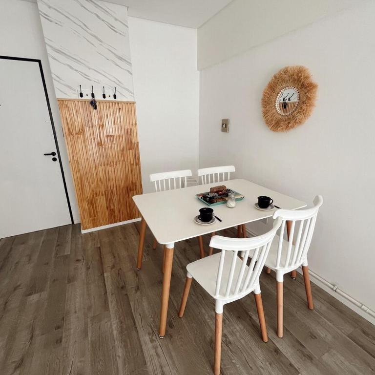 Zelarrayan en el centro de Bahía - cochera y amenities - One-Bedroom Apartment - 11