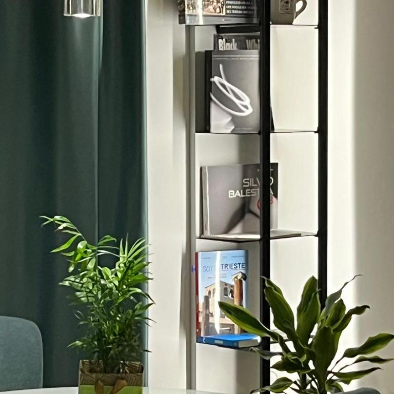 Habemus Loft -The Circle raffinato ed esclusivo Art-loft open space nel cuore storico pedonale di Trieste - Appartamento con 1 Camera da Letto - 22