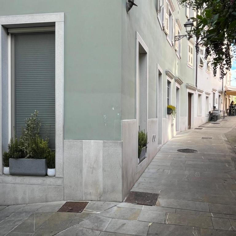 Habemus Loft -The Circle raffinato ed esclusivo Art-loft open space nel cuore storico pedonale di Trieste - Appartamento con 1 Camera da Letto - 43