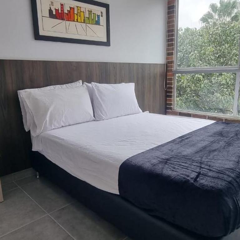 Laureles City Retreat, Cold AC - One-Bedroom Apartment - 1
