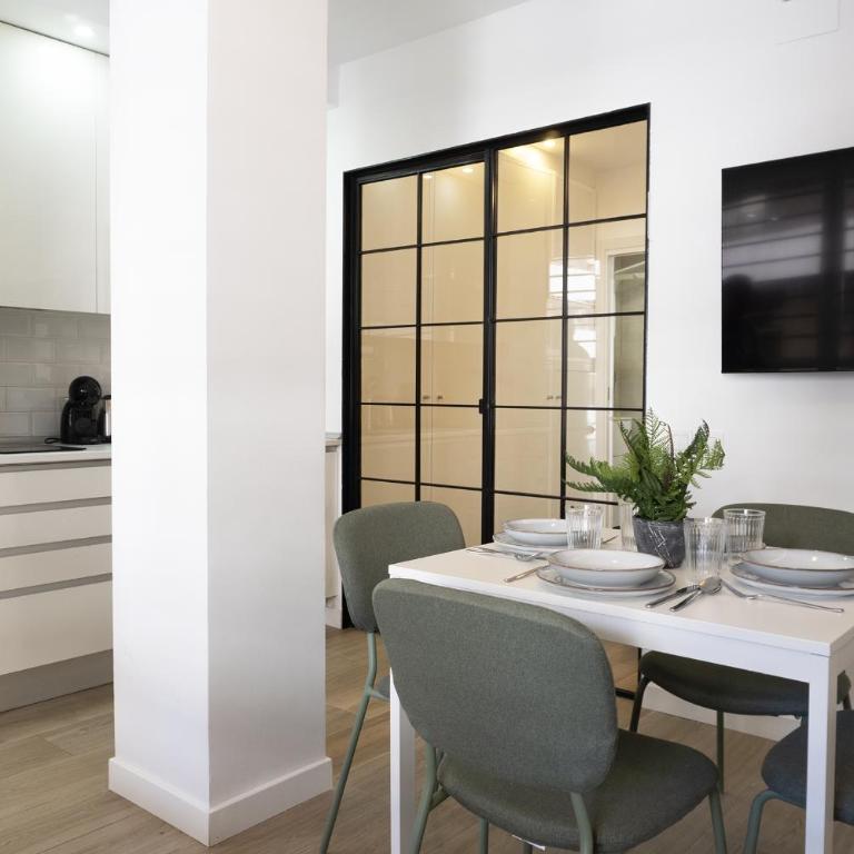 Argüelles Apartments - One-Bedroom Apartment - 2