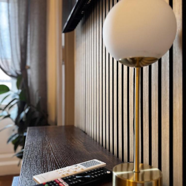 Bed and Chic art rooms - Deluxe Double or Twin Room - 4