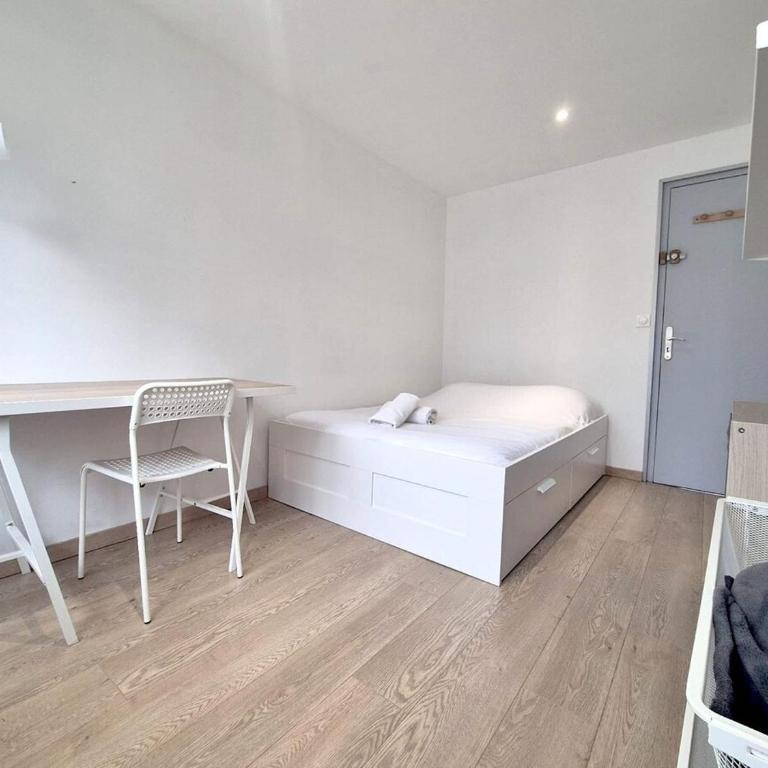 Dubaï - Élégant logement rémois - 10P - Apartamento - 16