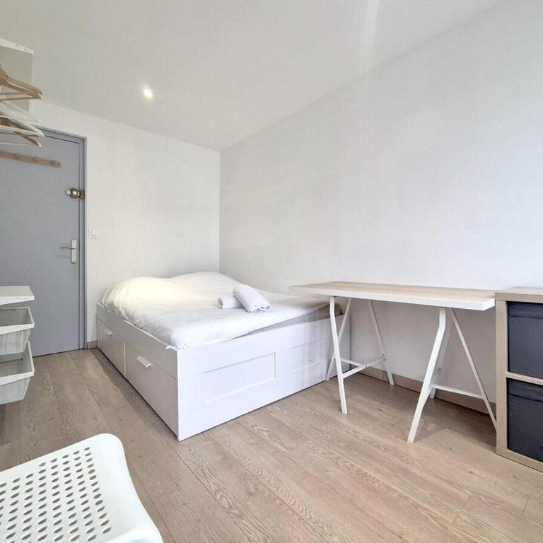 Dubaï - Élégant logement rémois - 10P - Apartamento - 10