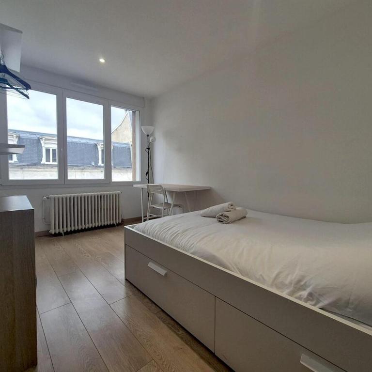 Dubaï - Élégant logement rémois - 10P - Apartamento - 18