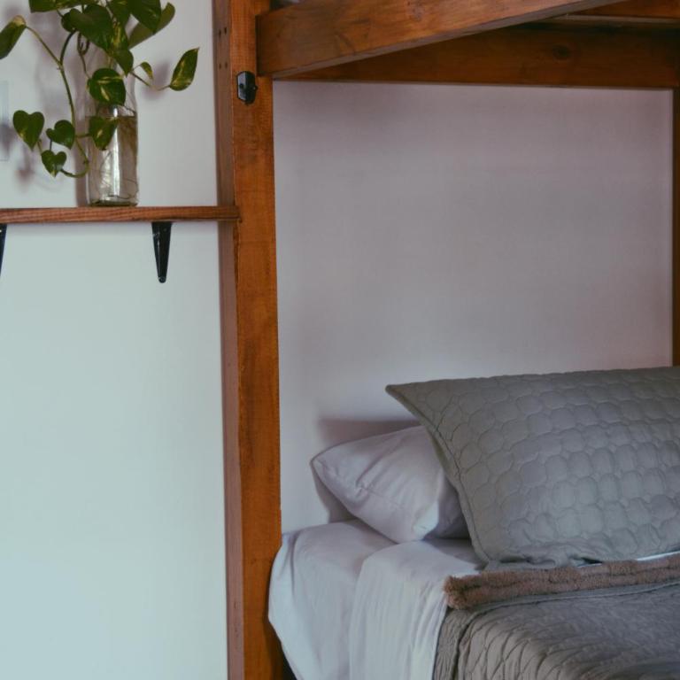 Hostel céntrico Casa Revol - Habitación Cuádruple con baño compartido - 4