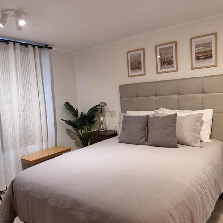 Moderno estudio en Santiago cerca del Metro - One-Bedroom Apartment - 1