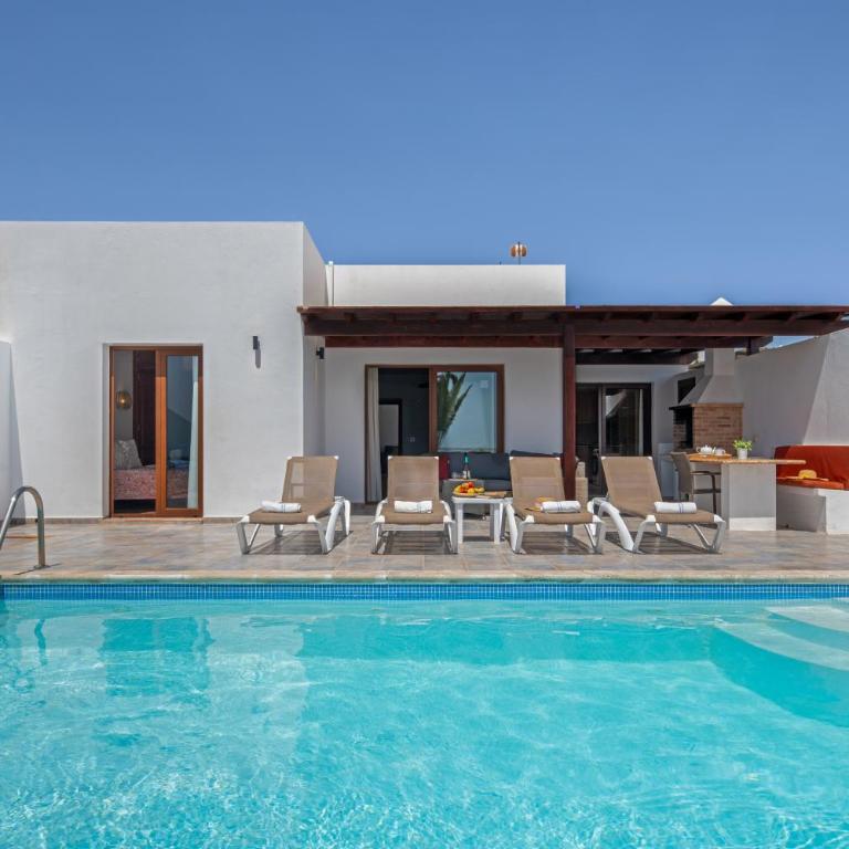 Bay View Villa - Villa with Sea View - 30