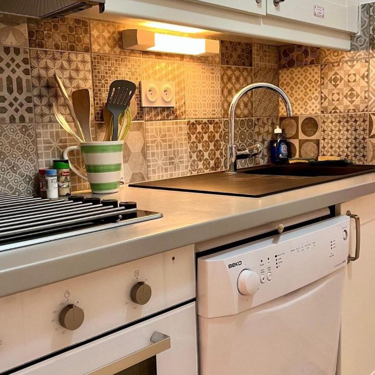 Bel appartement moderne avec balcon et parking - FR-1-624-59 - Apartamento (4 adultos) - 9