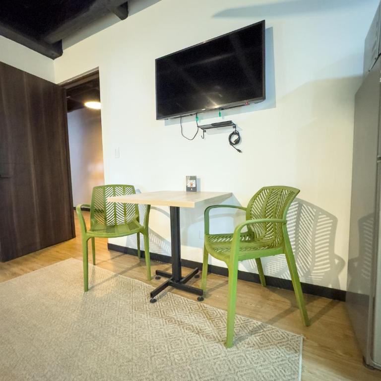 Apartamentos en el Poblado Medellín - Be Together by Roots Rentals TOG APTOS - One-Bedroom Apartment - 17