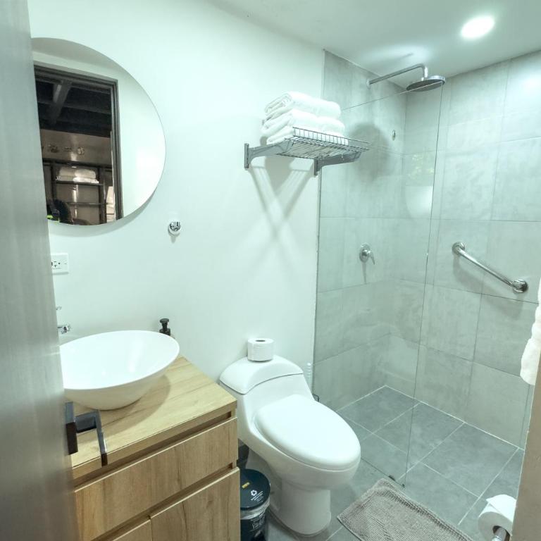 Apartamentos en el Poblado Medellín - Be Together by Roots Rentals TOG APTOS - Apartment - 12
