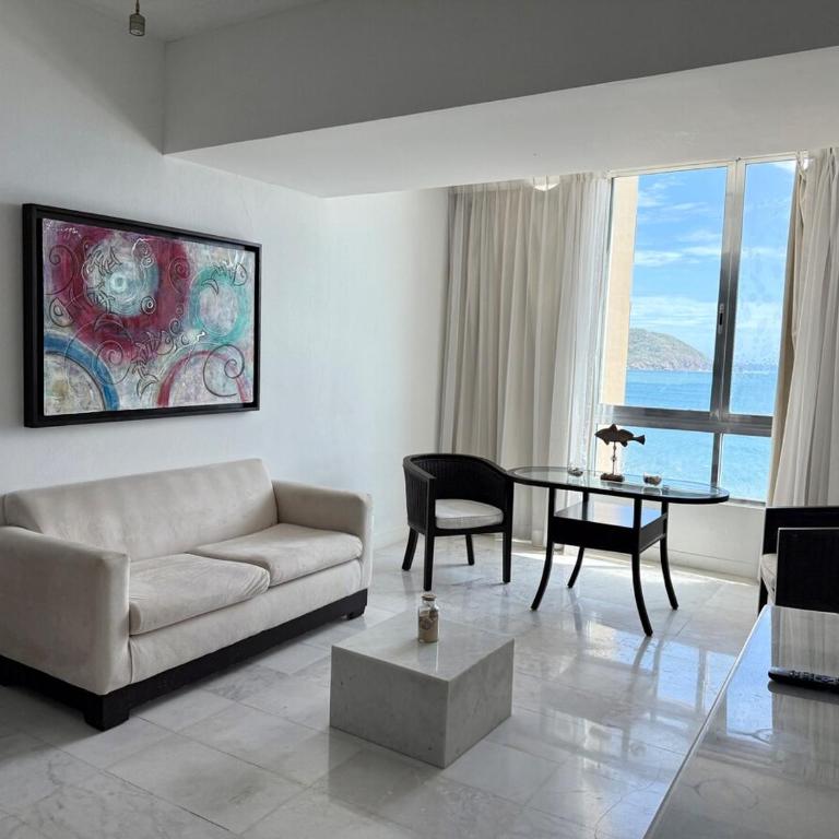 Park Royal 809 Vista al Mar - Three-Bedroom Apartment with Sea View - 14