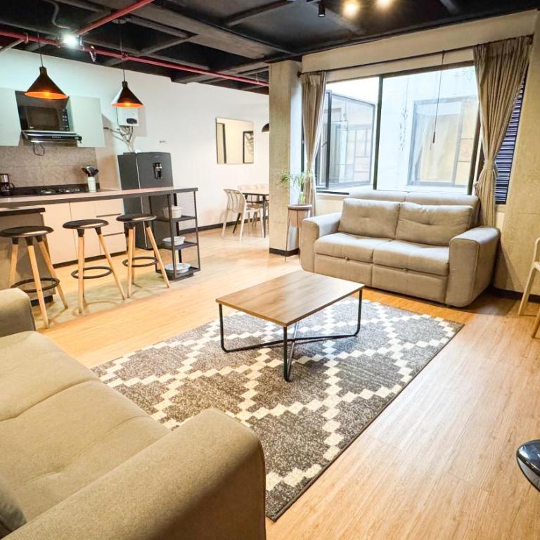 Apartamentos en el Poblado Medellín - Be Together by Roots Rentals TOG APTOS - Superior Apartment - 1