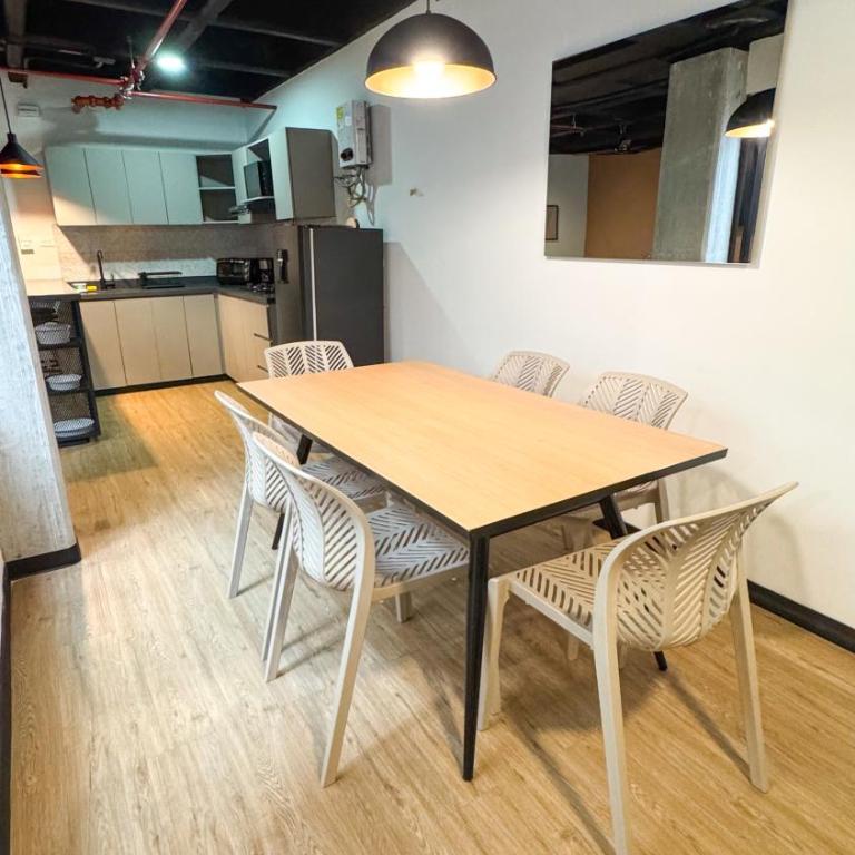 Apartamentos en el Poblado Medellín - Be Together by Roots Rentals TOG APTOS - Superior Apartment - 6