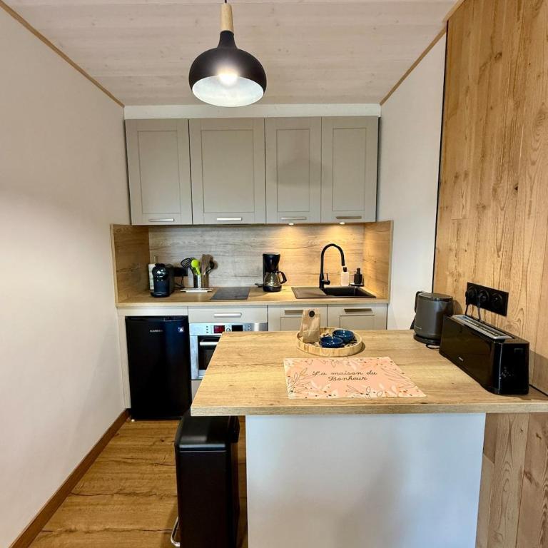 Le Petit Chalet, charme des Sommets - Apartment mit 2 Schlafzimmern und Bergblick - 5