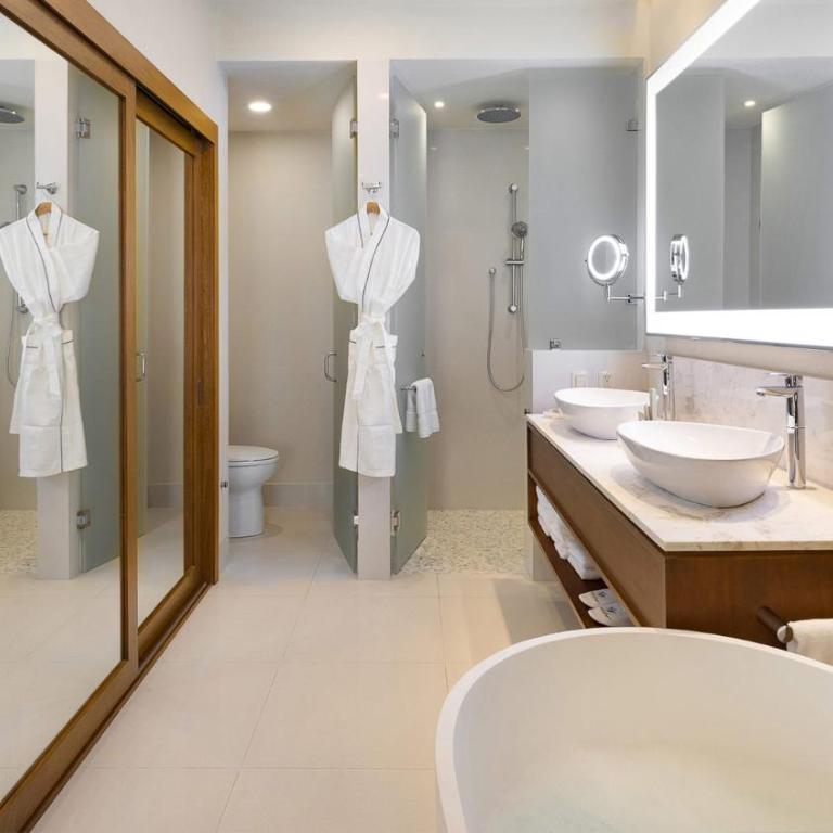 Villa La Valencia Los Cabos Beach Resort & Spa - All Inclusive - Studio with Pool View - 4