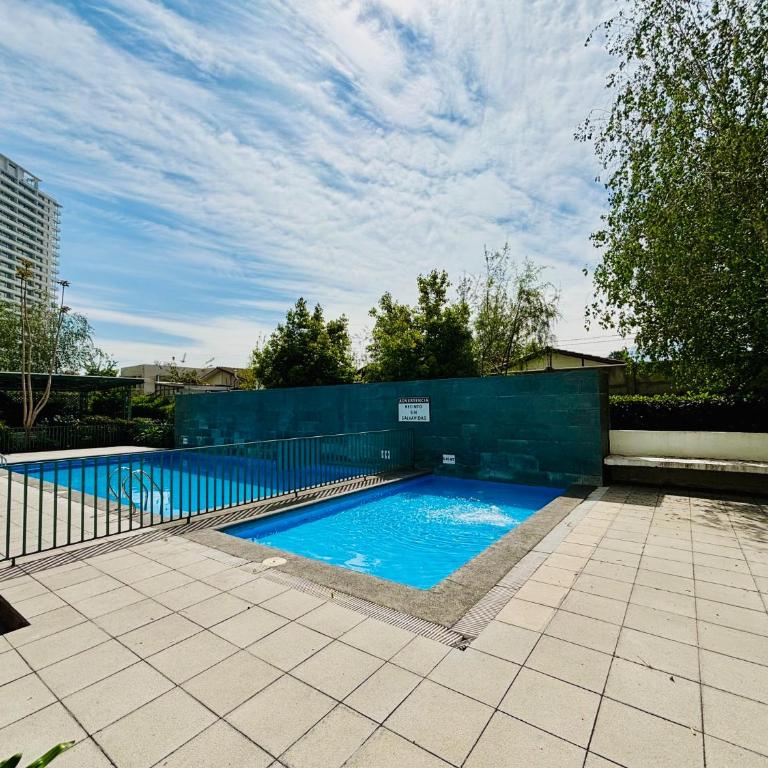 Departamento estudio en Macul hasta 3personas, a pasos del metro incluye estacionamiento - Studio Apartment - 3