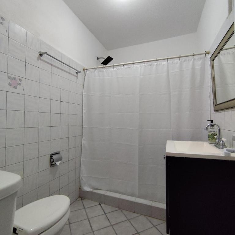 Las Américas - Two-Bedroom House - 7