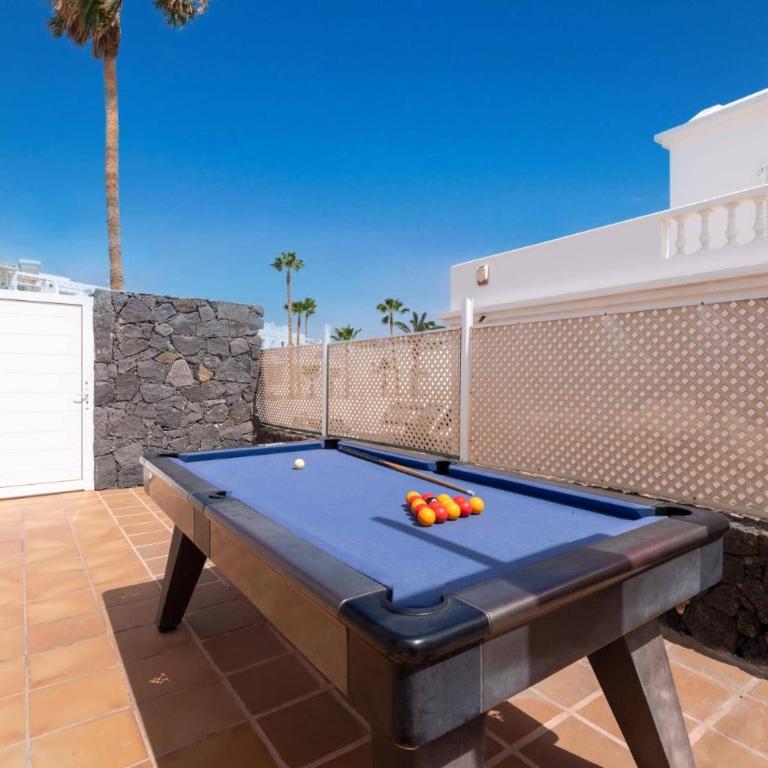 Villa Siesta by Villa Plus - Villa - 18