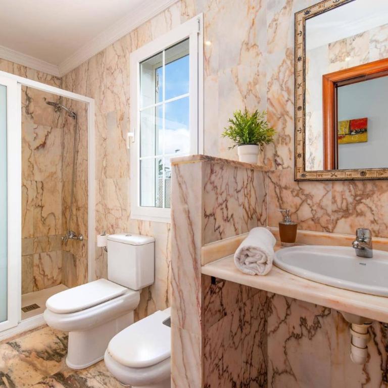 Villa Siesta by Villa Plus - Villa - 20
